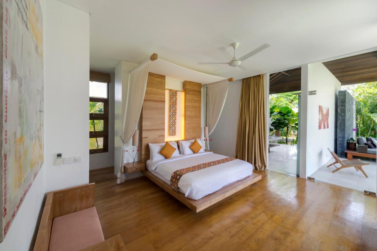 Villa Kavya - 8-Minute Walk From Berawa Beach Canggu Exterior foto