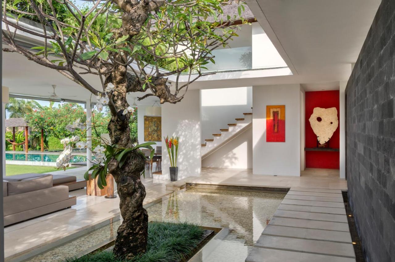 Villa Kavya - 8-Minute Walk From Berawa Beach Canggu Exterior foto