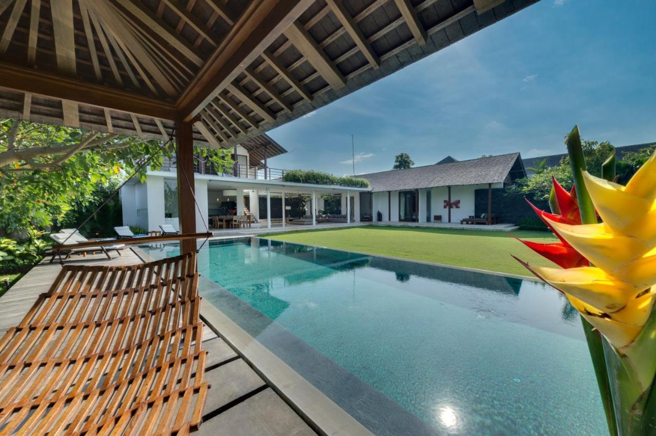 Villa Kavya - 8-Minute Walk From Berawa Beach Canggu Exterior foto