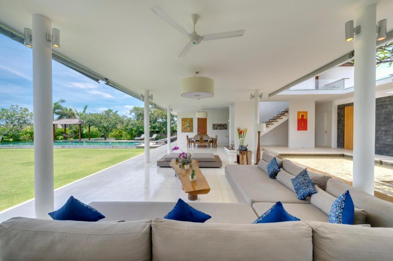Villa Kavya - 8-Minute Walk From Berawa Beach Canggu Exterior foto